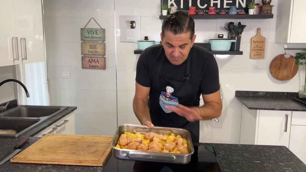 Pui cu cartofi la cuptor (cu sos de mustar)
