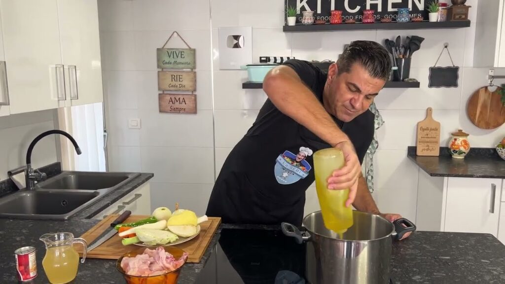 Reteta de ciorba de pui cu legume